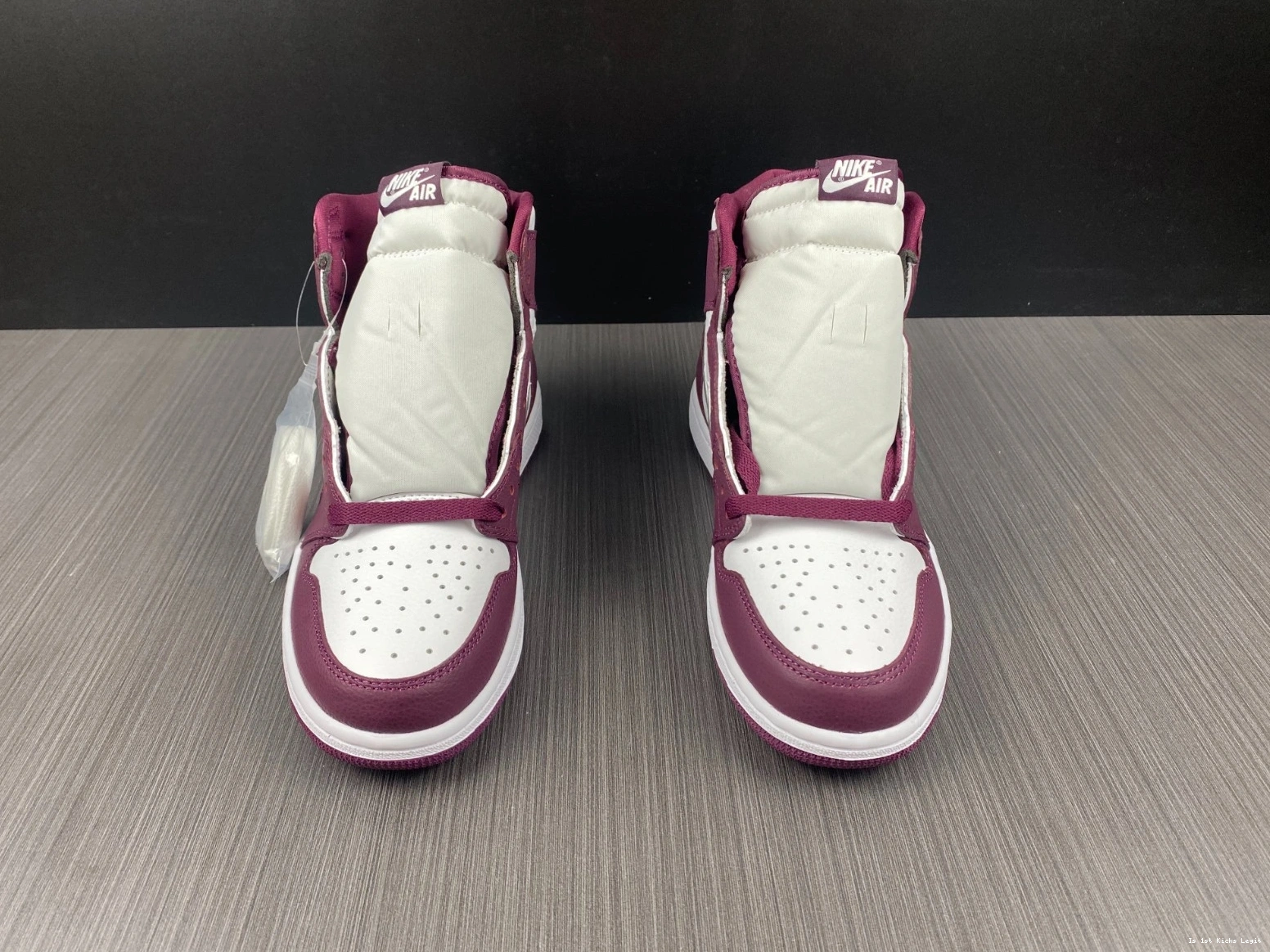  Volt OG Air Jordan 555088-118 1 High Gold 0409